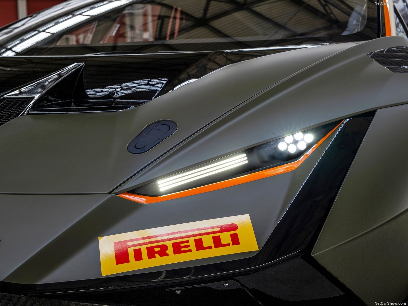 Lamborghini-Huracan_Super_Trofeo_EVO2-2022-1600-0c