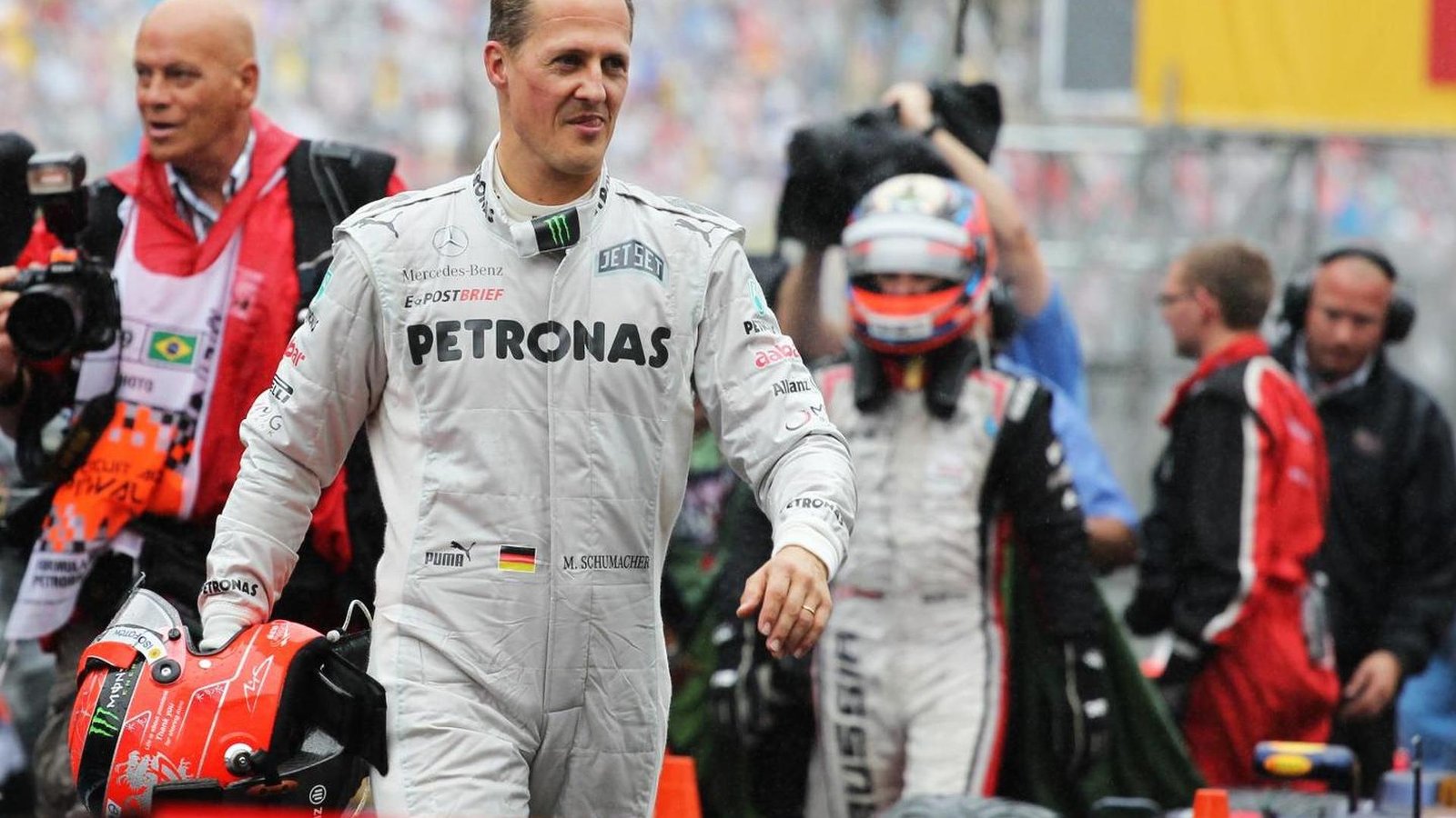 2014-444889-michael-schumacher-25-11-2012-brazilian-grand-prix1