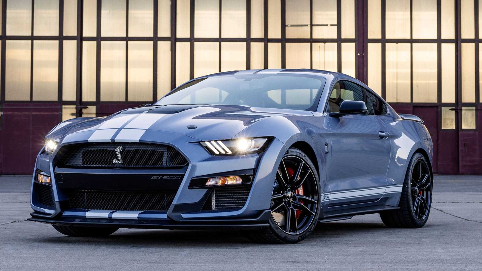Mustang-Shelby-GT500-Heritage-Edition-2022-11