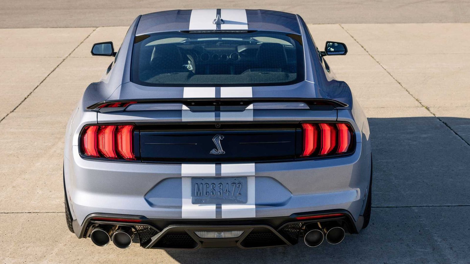 Mustang-Shelby-GT500-Heritage-Edition-2022-3