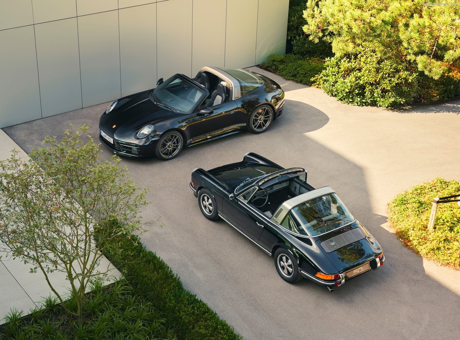 Porsche-911_Edition_50Y_Porsche_Design-2022-1600-08