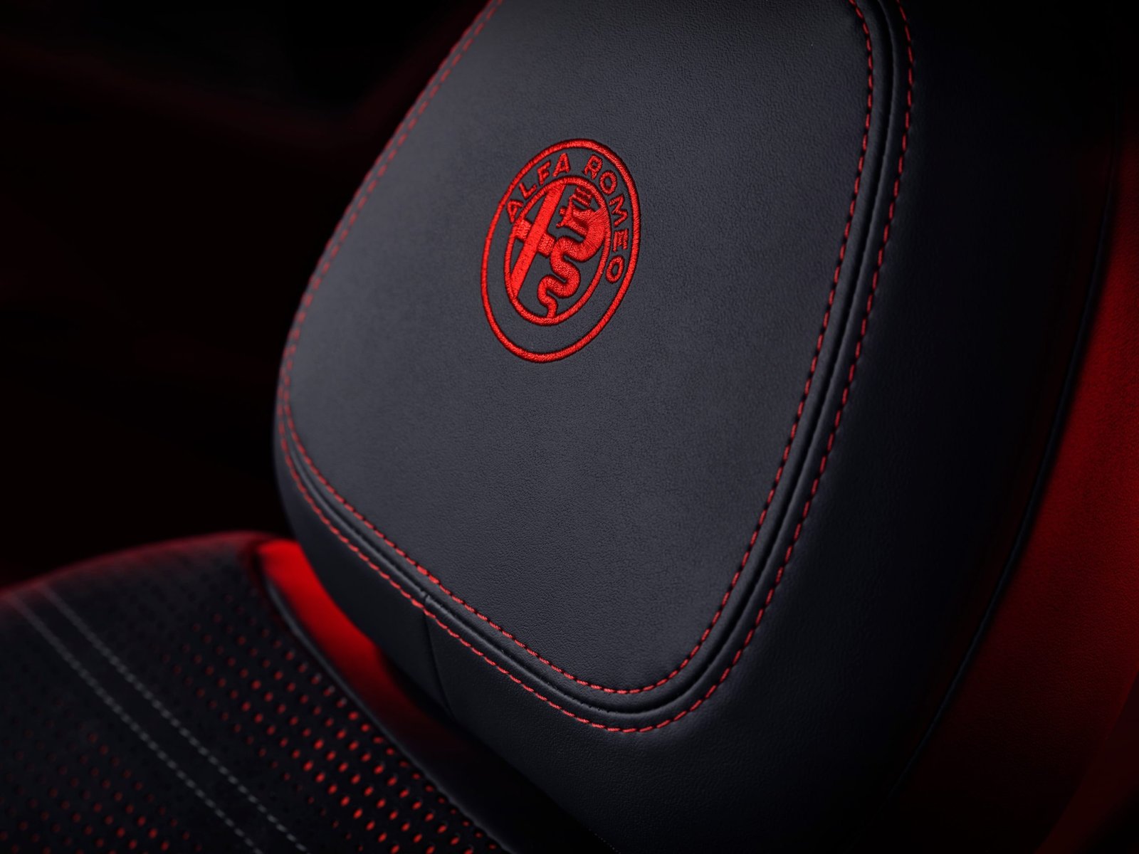 2023 Alfa Romeo Tonale Veloce European spec headrest badge