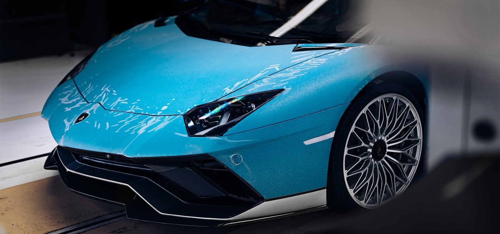 last_aventador_gallery1