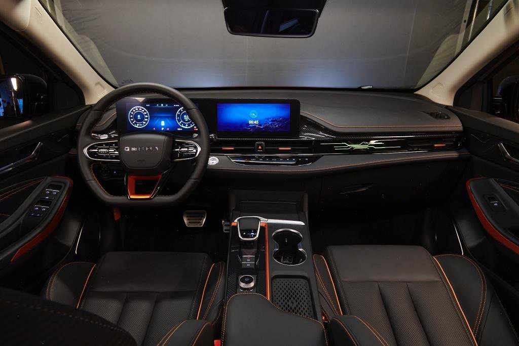 OMODA O5 GT INTERIOR