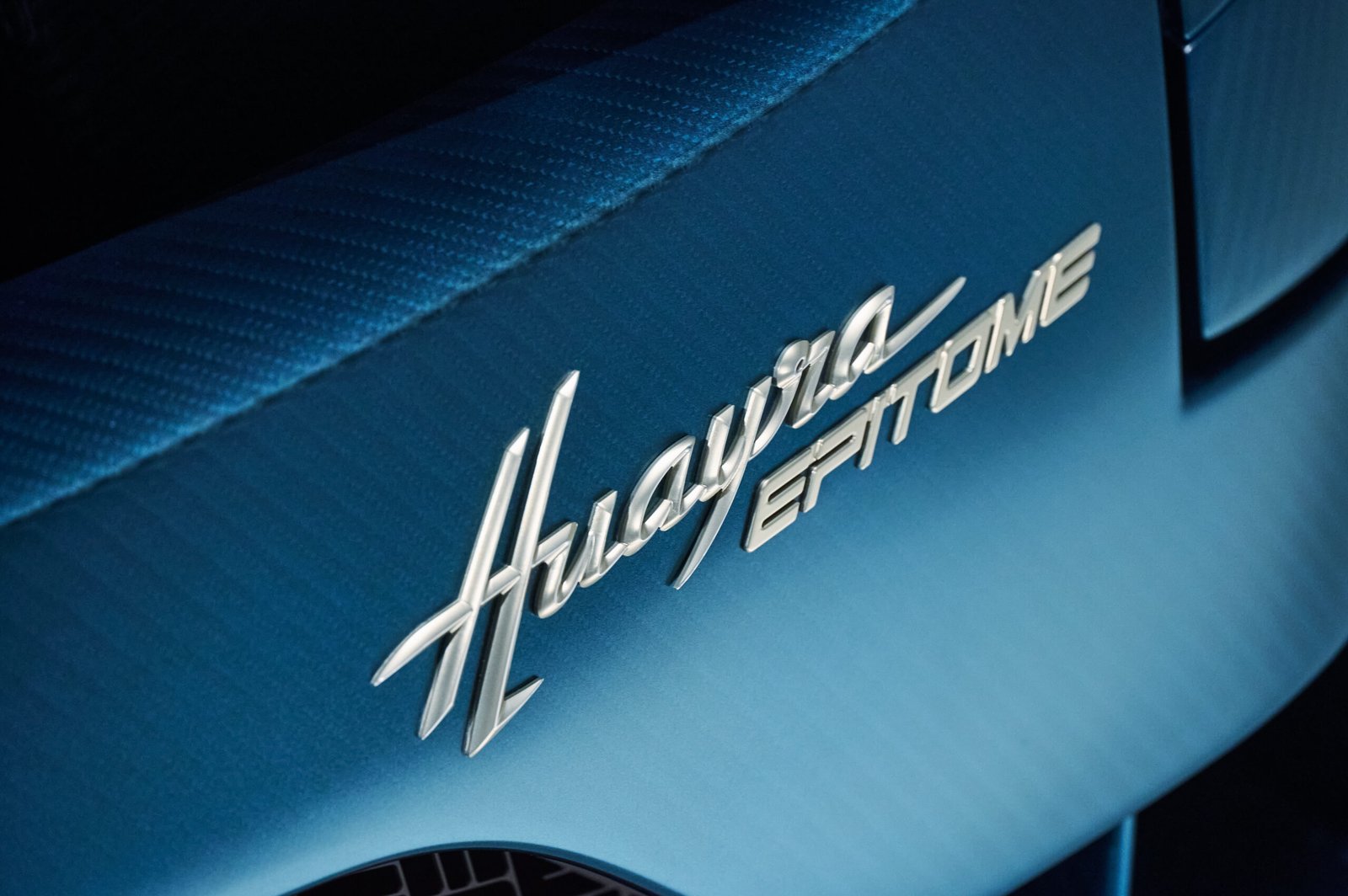 Pagani-Huayra-Epitome_10_Dettaglio-logo