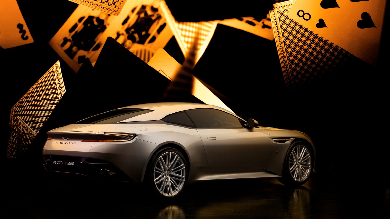 Aston Martin DB12 Goldfinger Edition_05