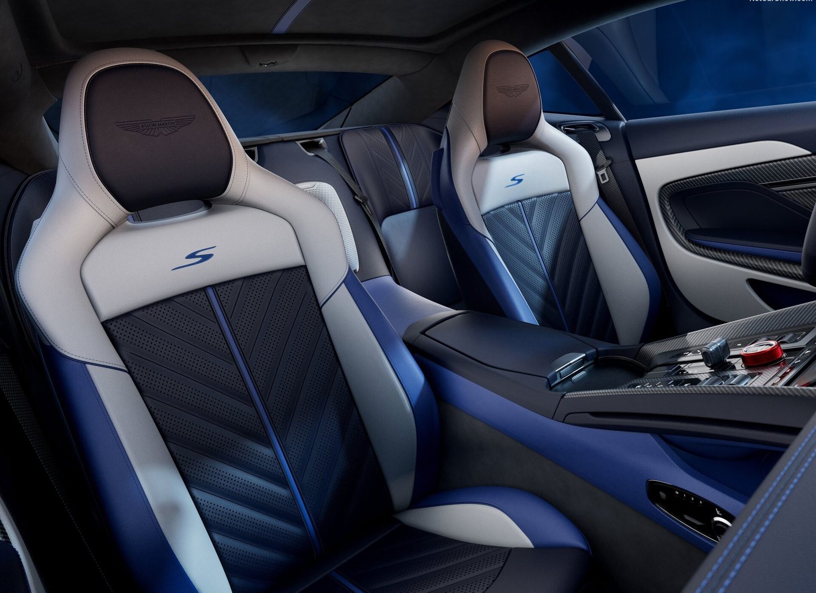 Aston_Martin-DB12_S-2026-HD-ae39bbb81bf9a38248f10abed3b530a63c33cda5d