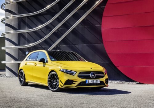 Der neue Mercedes-AMG A 35 4MATIC: Neuer Einstieg in die Welt der Driving Performance

The new Mercedes-AMG A 35 4MATIC: New entry-level model opens up the world of driving performance