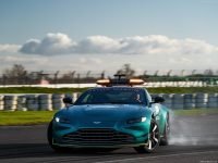 Aston_Martin-Vantage_F1_Safety_Car-2021-1600-09