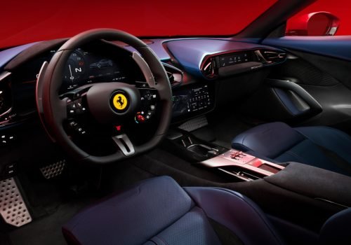 New_Ferrari_V12_ext_08_red_media_1024x768